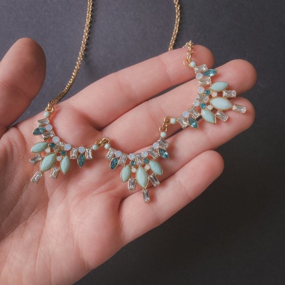 Art Deco Blue Rhinestone Gold Statement Necklace - Picture 6 of 9